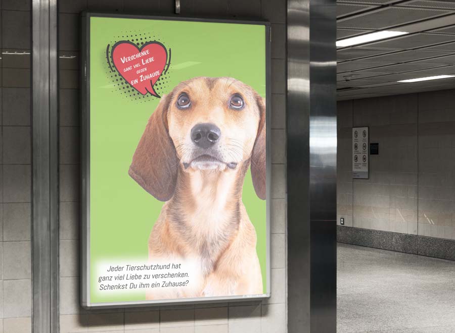 Tierschutz-Plakat in der U-Bahn-Station